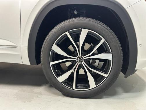 2025 Volkswagen Atlas 2.0T SEL Premium R-Line 4MOTION