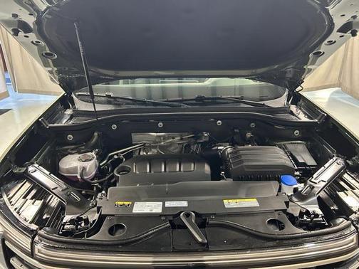 2026 Volkswagen Atlas 2.0T SE w/Technology 4MOTION