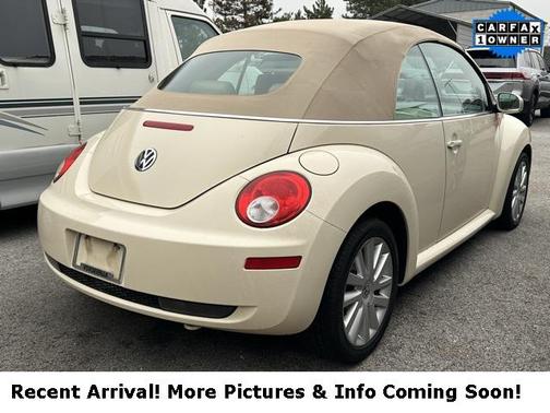 2008 Volkswagen New Beetle SE