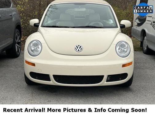 2008 Volkswagen New Beetle SE