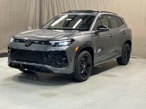 2026 Volkswagen Tiguan 2.0T SE R-Line Black 4MOTION