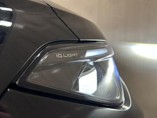 2026 Volkswagen Tiguan 2.0T SEL