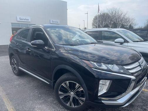Tarmac Black Metallic 2018 Mitsubishi Eclipse Cross SE