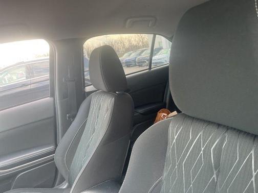 Tarmac Black Metallic 2018 Mitsubishi Eclipse Cross SE