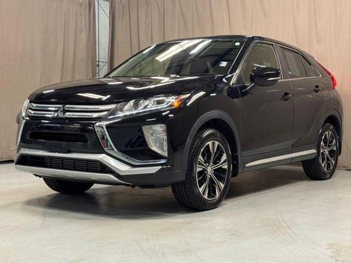 Tarmac Black Metallic 2018 Mitsubishi Eclipse Cross SE