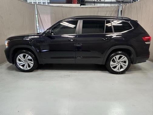 2023 Volkswagen Atlas 3.6L SE w/Technology