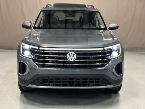 2024 Volkswagen Atlas 2.0T SE w/Technology 4MOTION