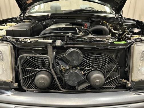 1994 Mercedes-Benz E-Class E 320