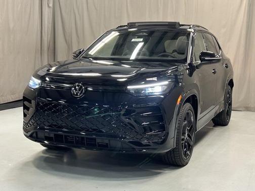 2025 Volkswagen Tiguan 2.0T SE R-Line Black 4MOTION