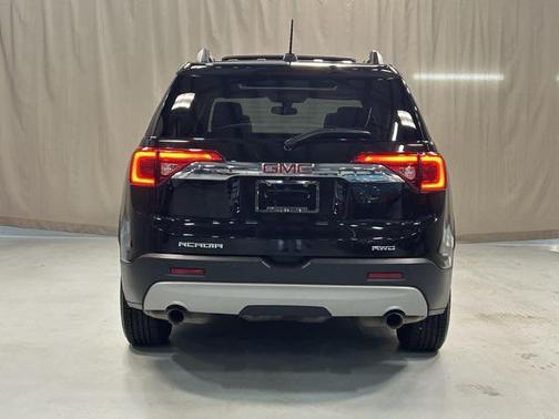 2018 GMC Acadia SLE-2