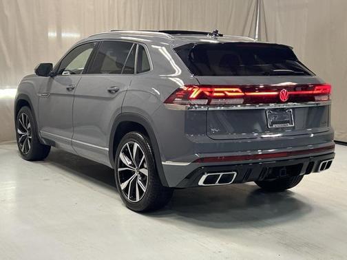 2025 Volkswagen Atlas Cross Sport 2.0T SEL Premium