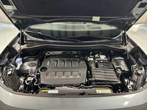 2026 Volkswagen Tiguan 2.0T SE R-Line Black 4MOTION