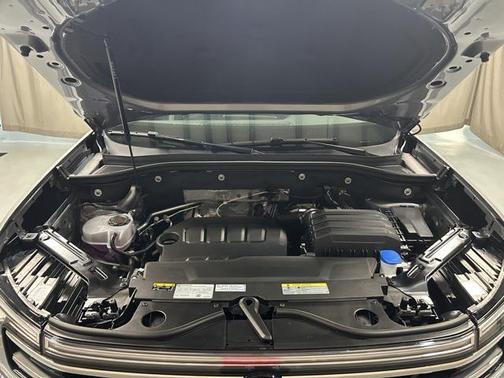 2026 Volkswagen Atlas 2.0T SE w/Technology 4MOTION