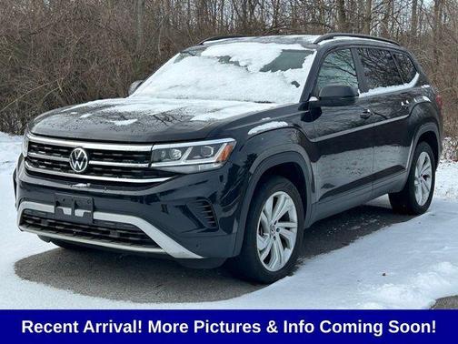 2022 Volkswagen Atlas 3.6L SE w/Technology