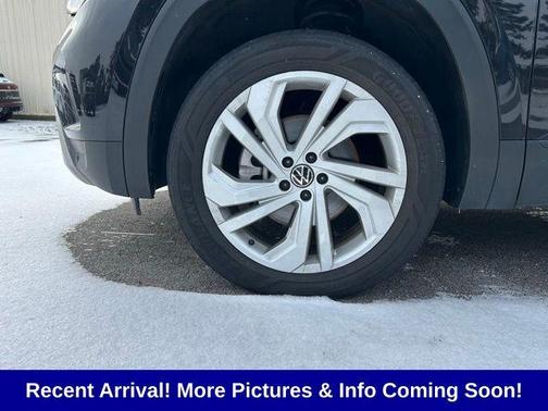 2022 Volkswagen Atlas 3.6L SE w/Technology