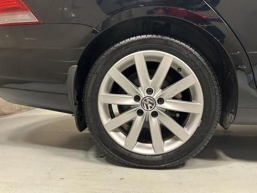 2014 Volkswagen Jetta SportWagen DSG TDI w/Sunroof