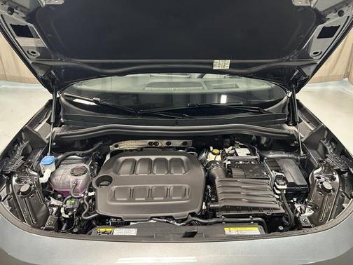 2026 Volkswagen Tiguan 2.0T SE R-Line Black 4MOTION