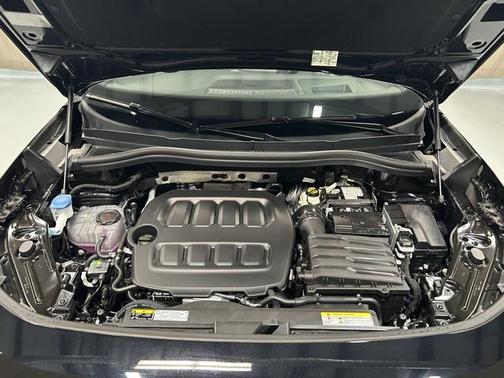2026 Volkswagen Tiguan 2.0T SE R-Line Black 4MOTION