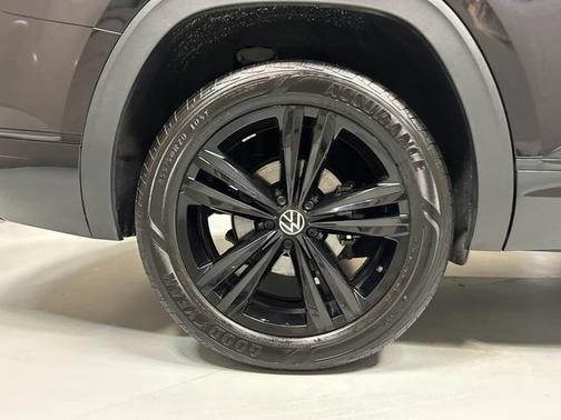 2023 Volkswagen Atlas 3.6L SEL