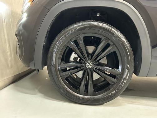 2023 Volkswagen Atlas 3.6L SEL