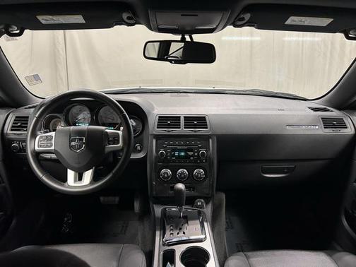 2014 Dodge Challenger SXT