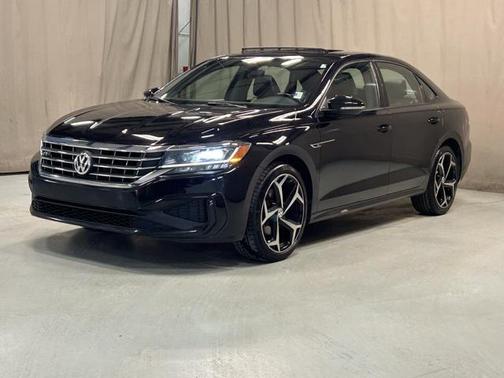 2021 Volkswagen Passat 2.0T R-Line