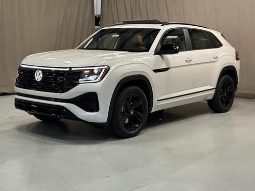 2026 Volkswagen Atlas Cross Sport 2.0T SEL