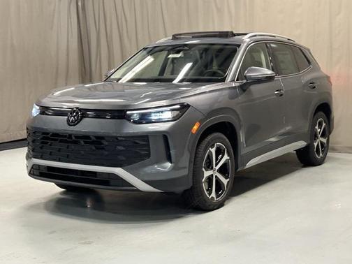 2025 Volkswagen Tiguan 2.0T SE 4MOTION