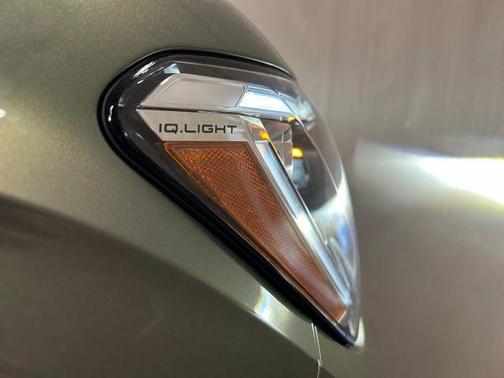 2025 Volkswagen Atlas Cross Sport 2.0T SEL