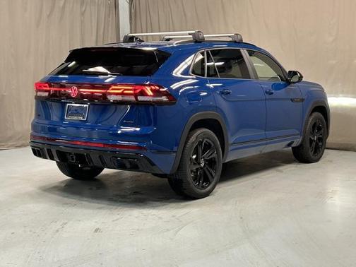 2025 Volkswagen Atlas Cross Sport 2.0T SEL