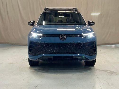 2026 Volkswagen Tiguan 2.0T SE R-Line Black 4MOTION