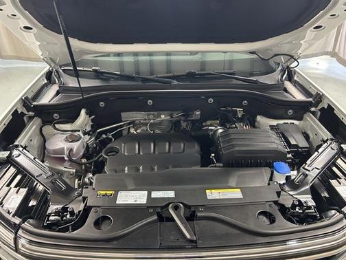 2026 Volkswagen Atlas 2.0T SE w/Technology 4MOTION