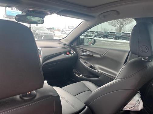 2021 Chevrolet Malibu FWD LT