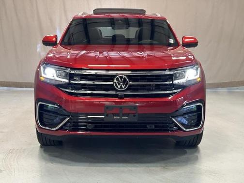 2022 Volkswagen Atlas Cross Sport 3.6L V6 SEL Premium R-Line