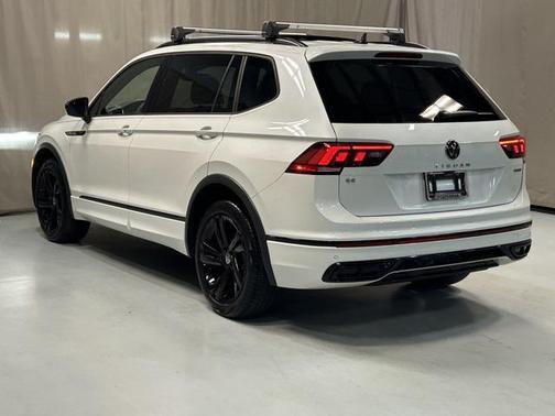 2023 Volkswagen Tiguan 2.0T SE R-Line Black 4MOTION