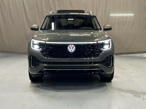 2026 Volkswagen Atlas 2.0T SEL Premium R-Line 4MOTION