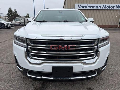 2022 GMC Acadia AWD SLT