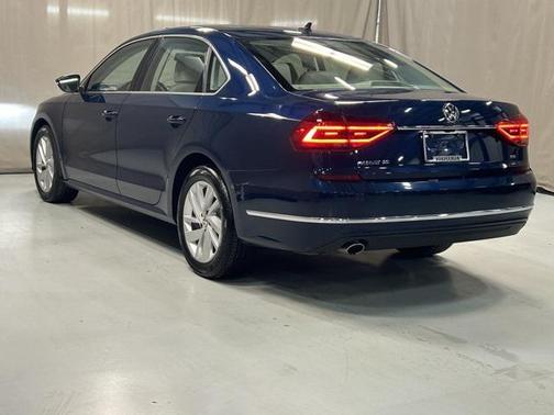 2018 Volkswagen Passat 2.0T SE