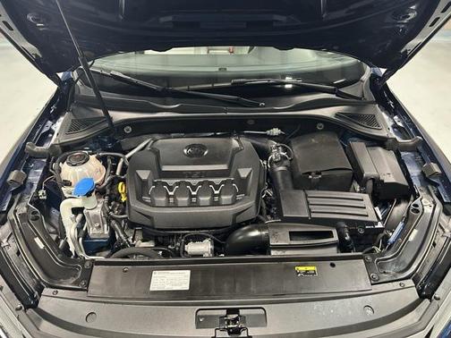 2018 Volkswagen Passat 2.0T SE