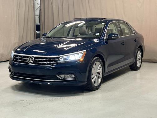 2018 Volkswagen Passat 2.0T SE