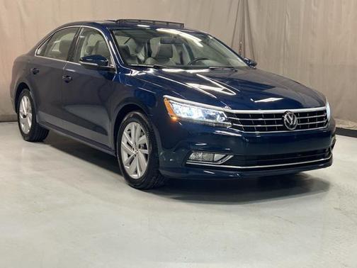 2018 Volkswagen Passat 2.0T SE