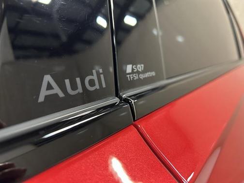 2025 Audi SQ7 4.0T Premium Plus