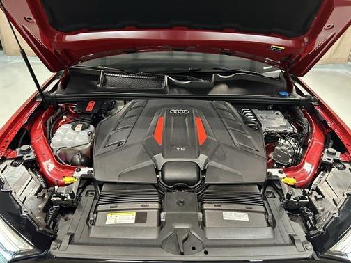 2025 Audi SQ7 4.0T Premium Plus