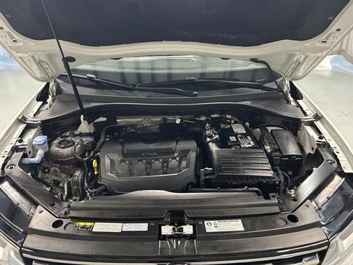2020 Volkswagen Tiguan 2.0T SE 4MOTION