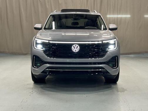 2025 Volkswagen Atlas 2.0T SEL Premium R-Line 4MOTION