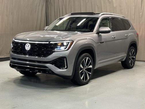 2025 Volkswagen Atlas 2.0T SEL Premium R-Line 4MOTION