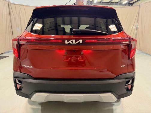 2024 Kia Seltos LX
