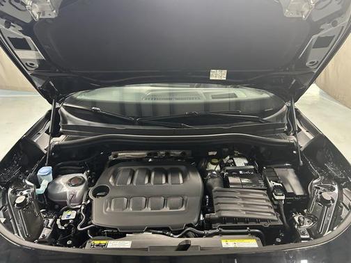 2025 Volkswagen Tiguan 2.0T SE R-Line Black 4MOTION