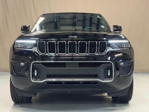 2023 Jeep Grand Cherokee Overland
