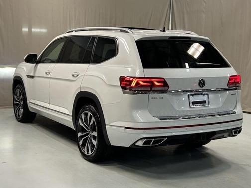 2022 Volkswagen Atlas 3.6L SEL Premium